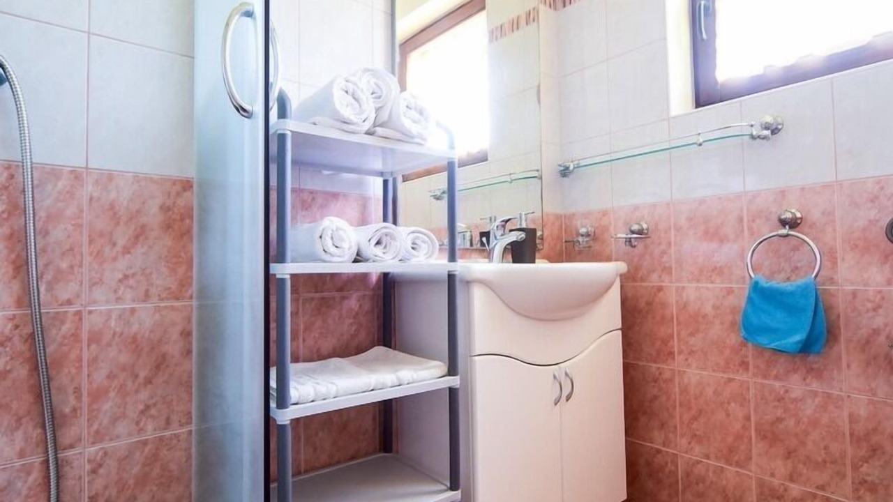 Photo of Bathroom in Muline
