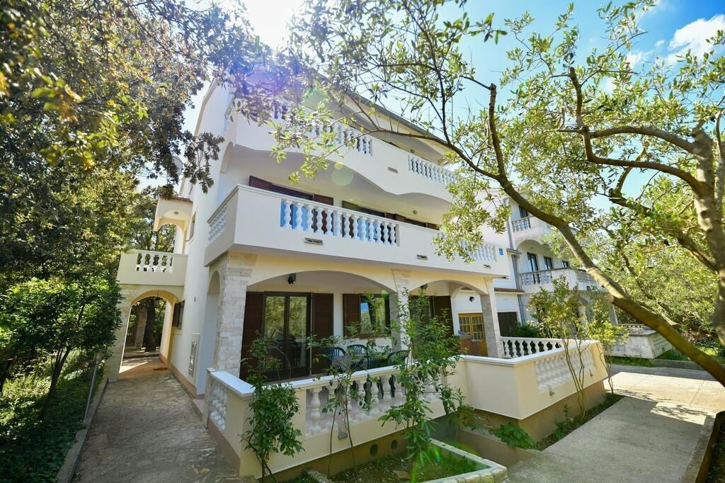 Photo of Outdoor in Muline
