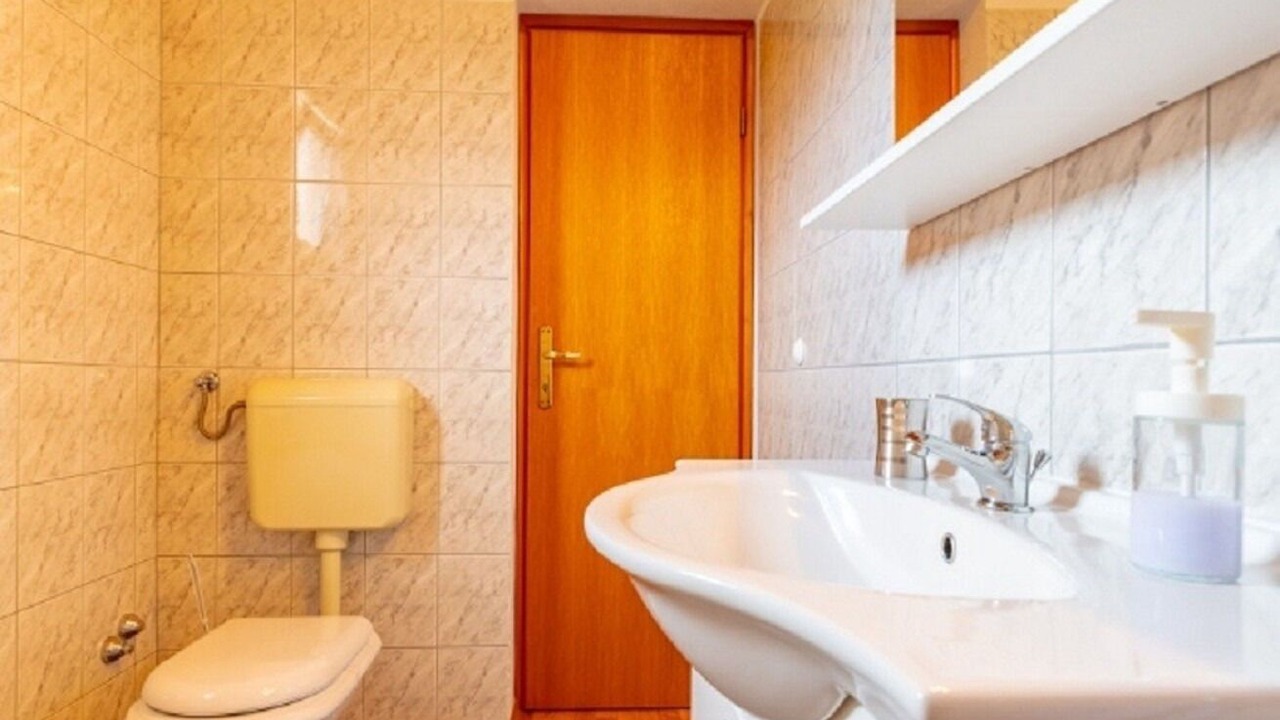 Photo of Bathroom in Kneza