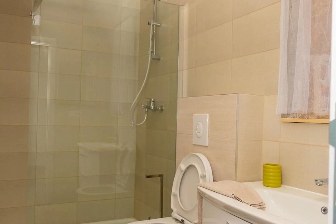 Photo of Bathroom in Oklaj