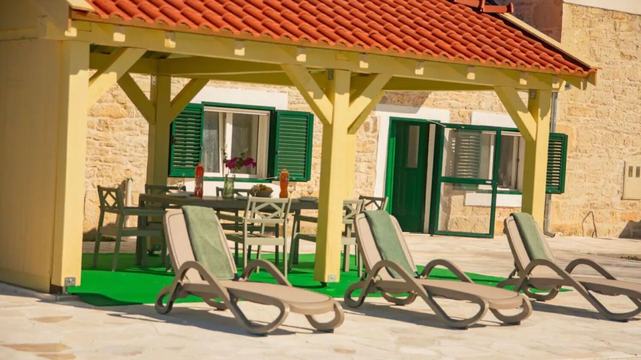 Photo of Outdoor in Oklaj