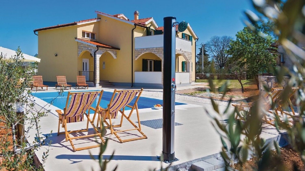 Photo of Outdoor in Bristane