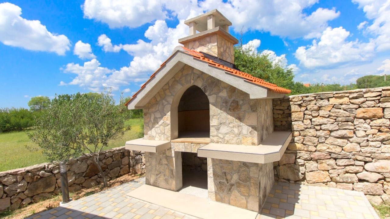 Photo of Outdoor in Bristane