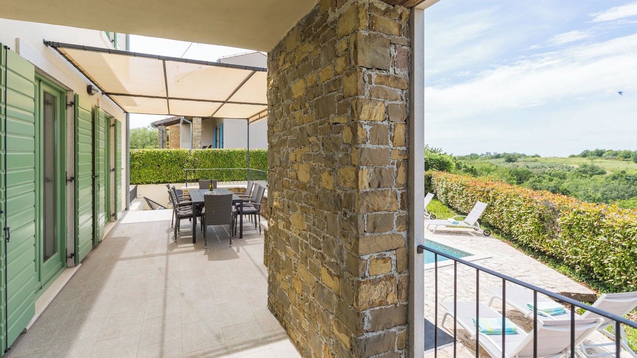 Photo of Outdoor in Baredine