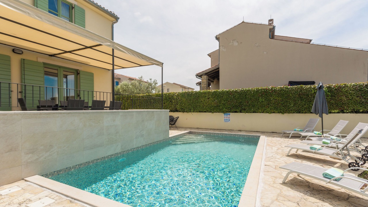 Photo of Outdoor in Baredine