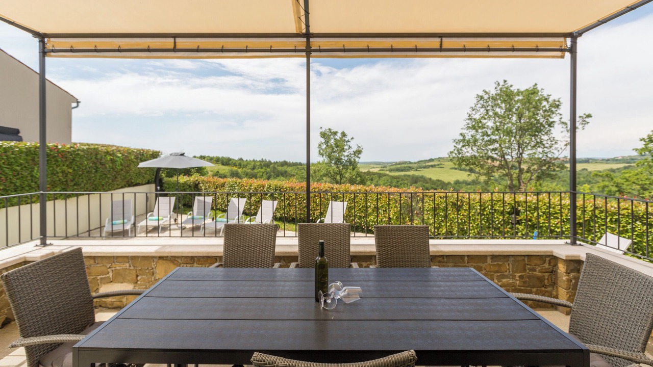 Photo of Outdoor in Baredine