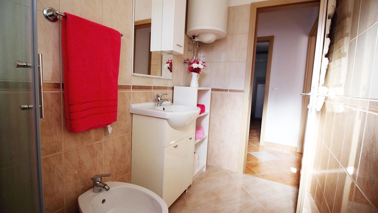 Photo of Bathroom in Fuskulin