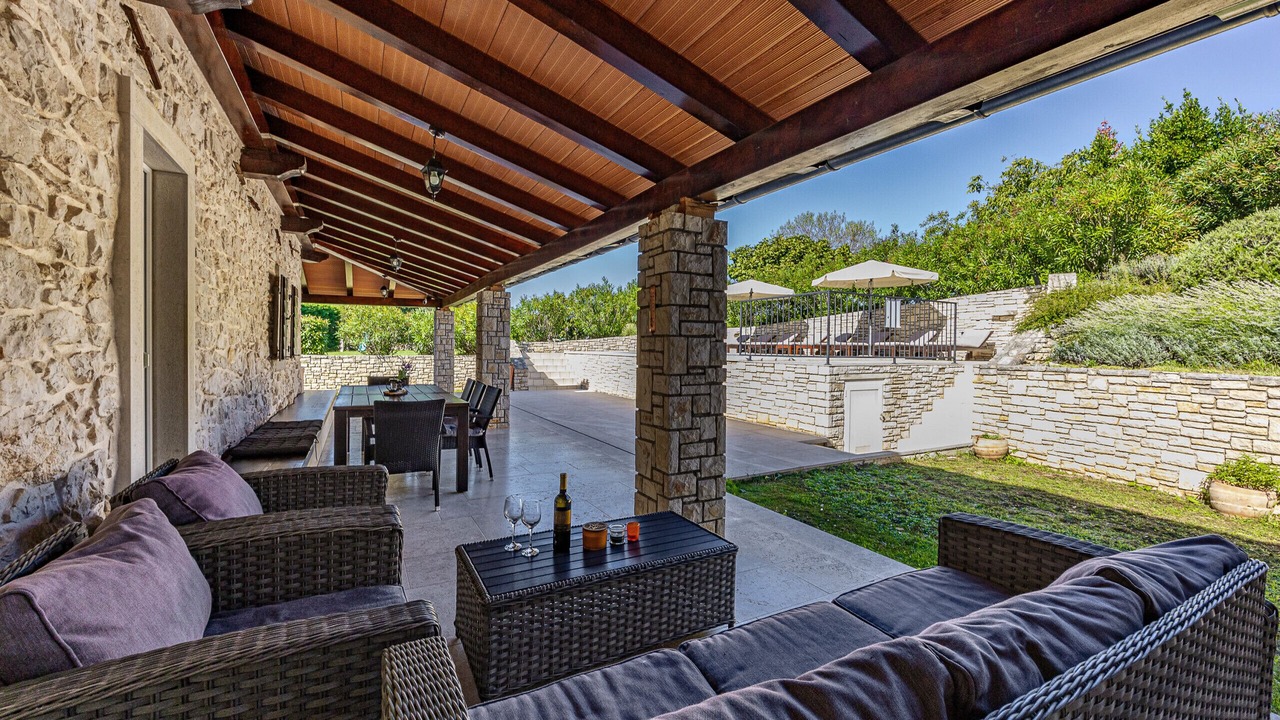 Photo of Outdoor in Topid