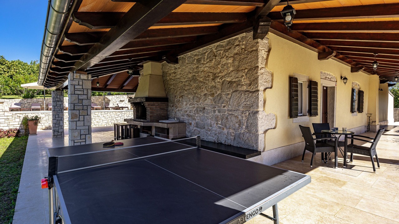 Photo of Outdoor in Topid