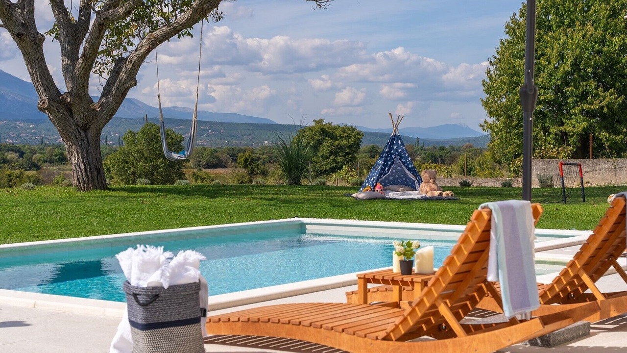 Photo of Outdoor in Citluk