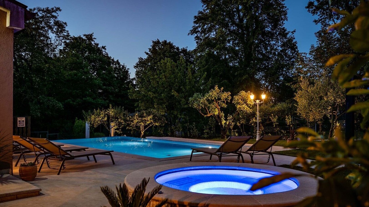 Photo of Outdoor in Ferlini