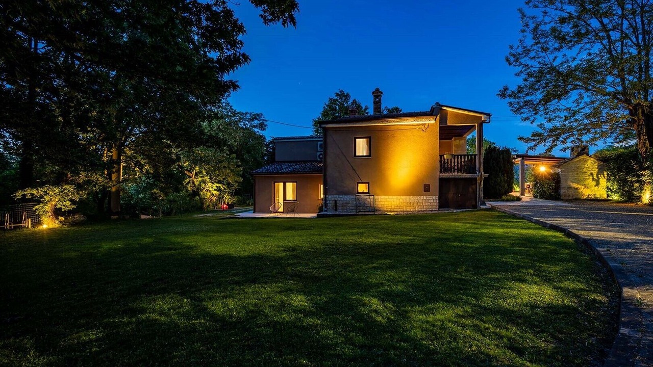 Photo of Outdoor in Ferlini