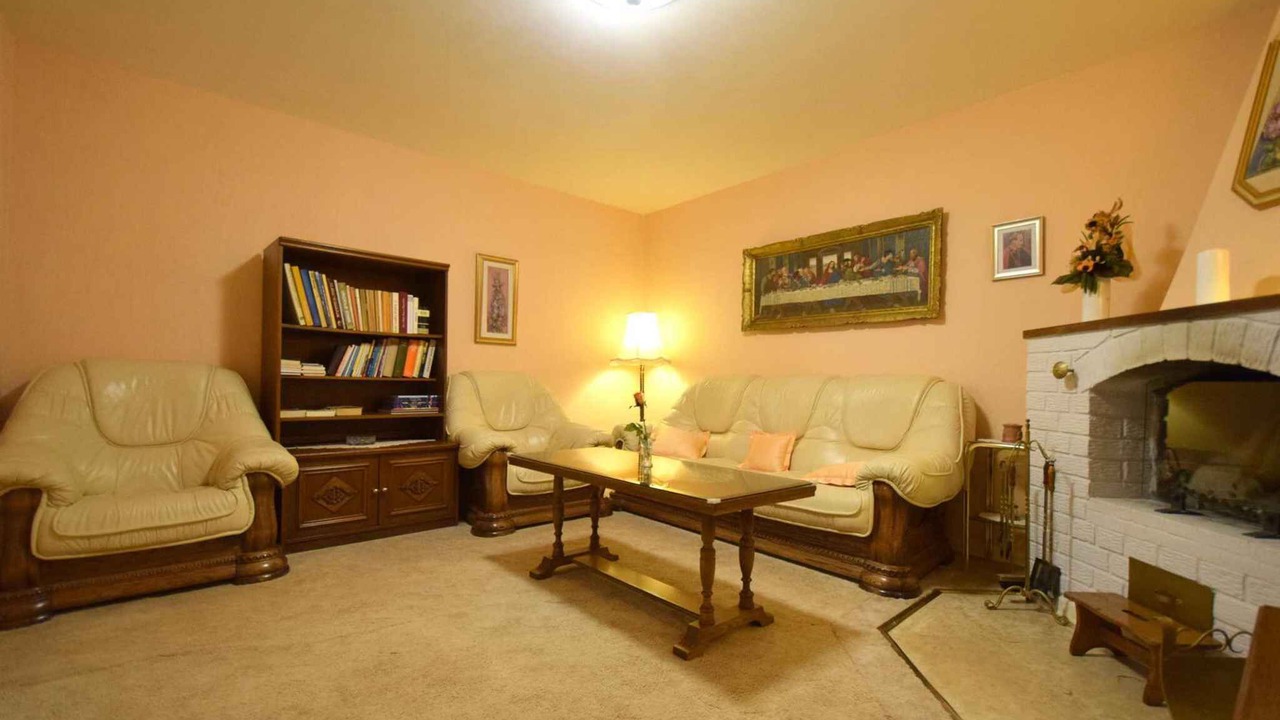 Photo of Livingroom in Gabonjin