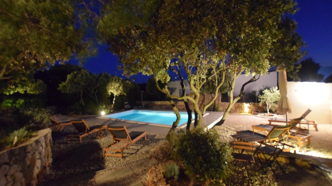 Photo of Outdoor in Mandre
