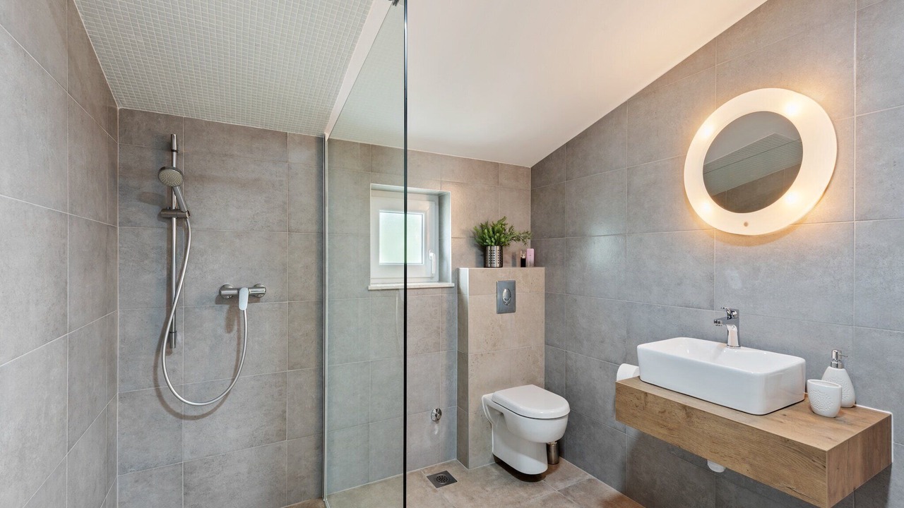 Photo of Bathroom in Neoric