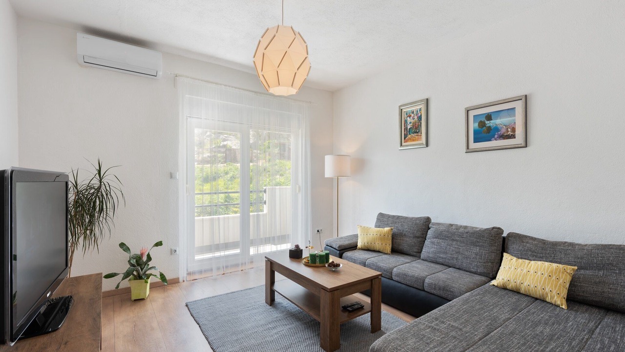 Photo of Livingroom in Neoric