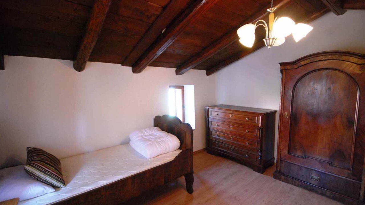 Photo of Bedroom in Oprtalj