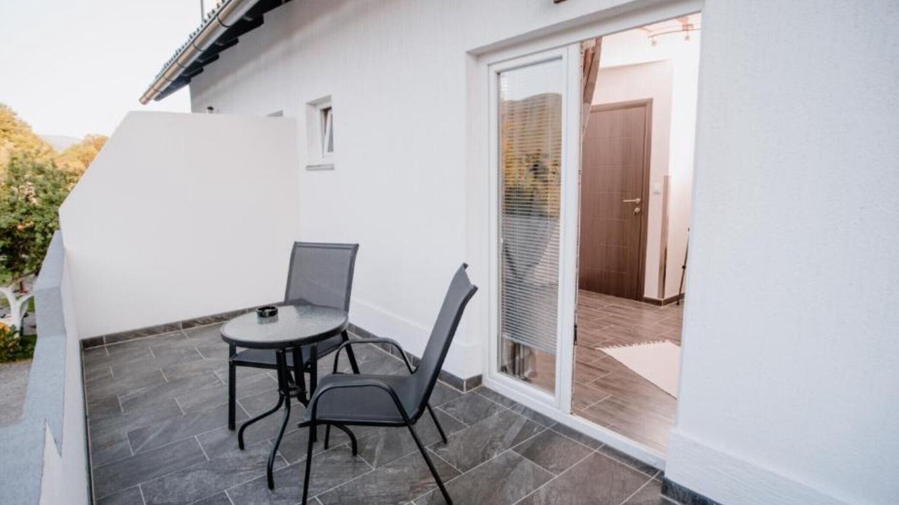 Photo of Patio Balcony in Korenica