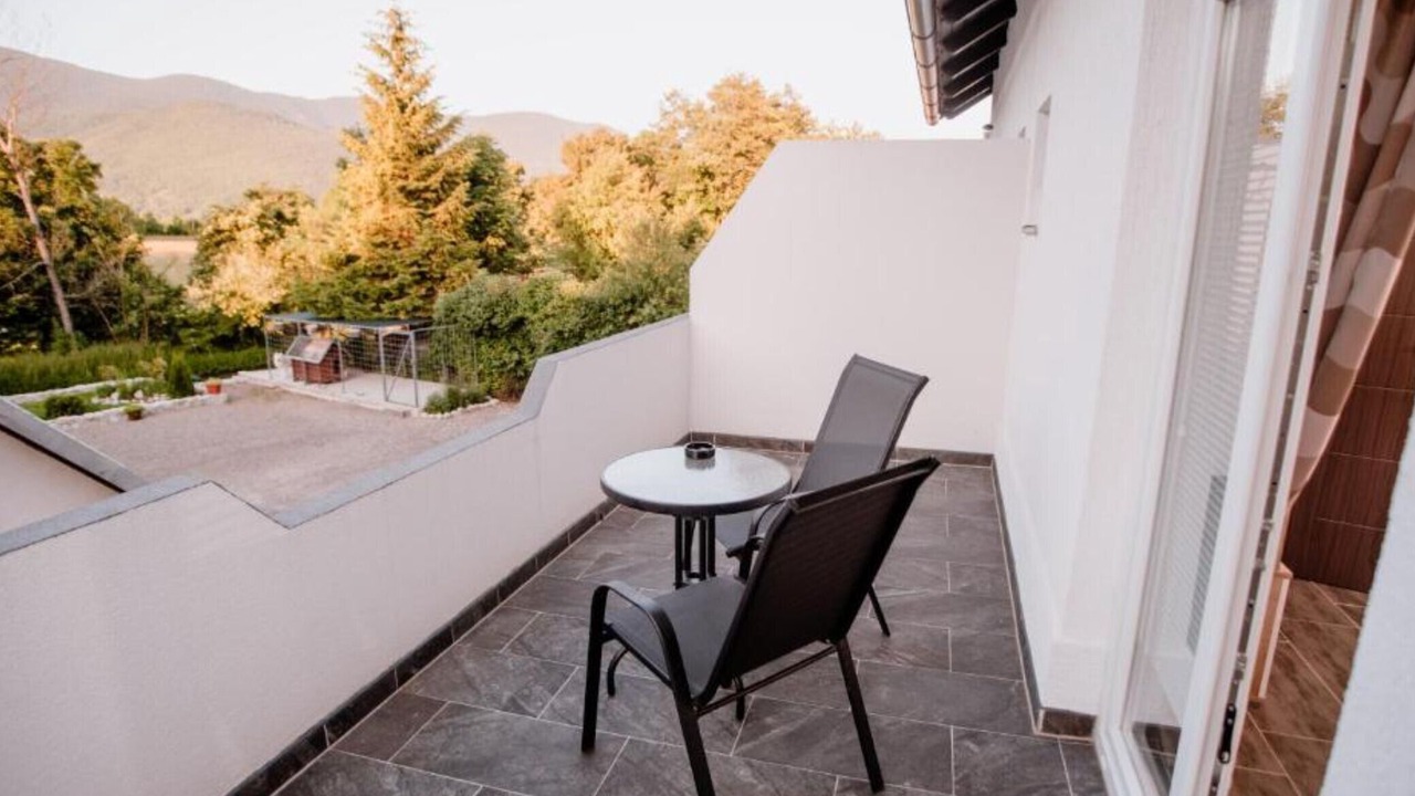 Photo of Patio Balcony in Korenica