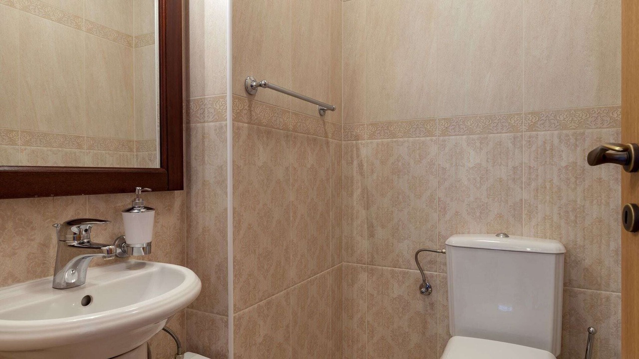 Photo of Bathroom in Sumartin