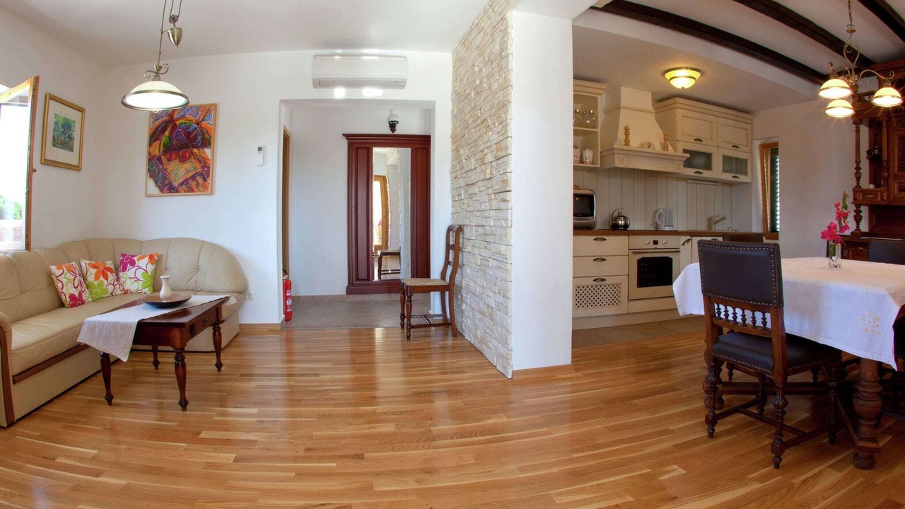 Photo of Livingroom in Sumartin