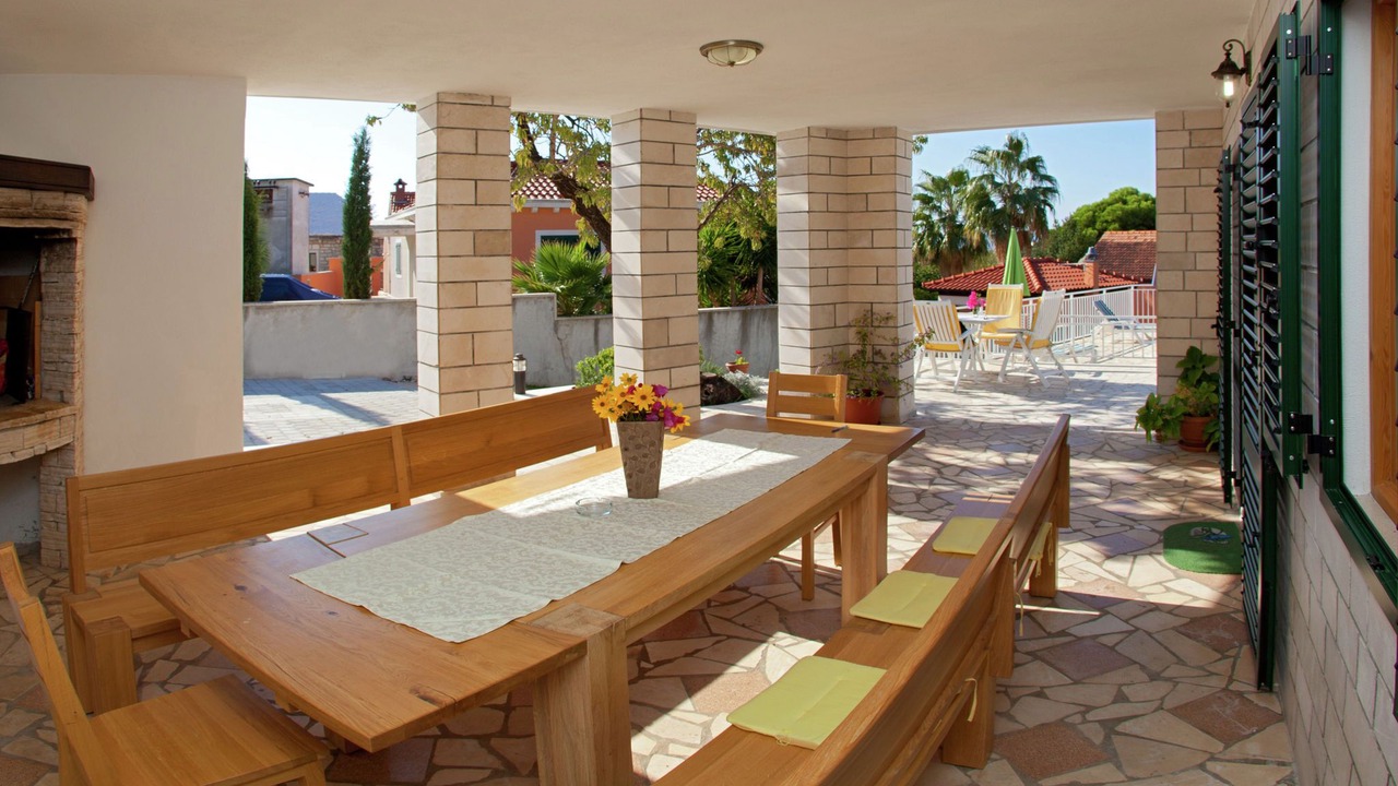 Photo of Patio Balcony in Sumartin