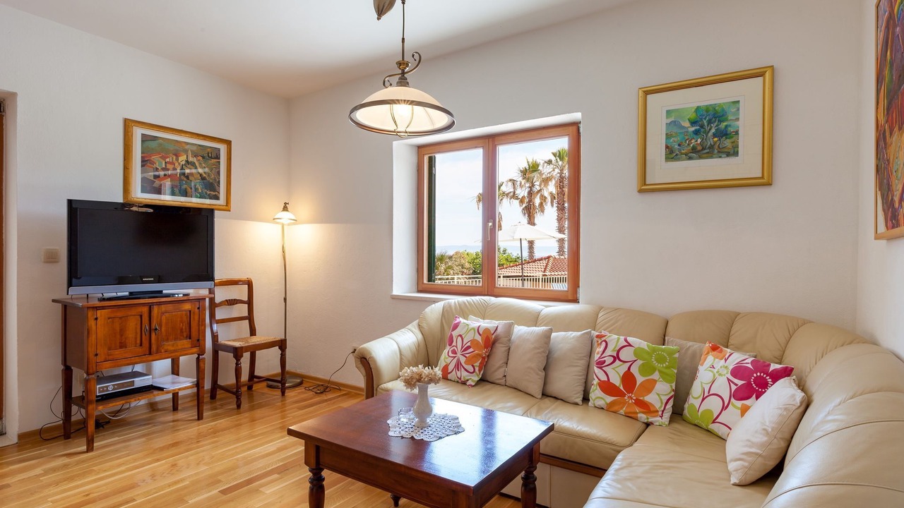 Photo of Livingroom in Sumartin