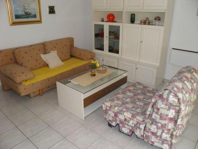 Photo of Others in Brulo