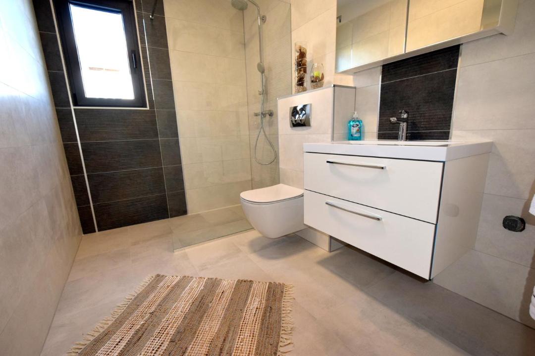 Photo of Bathroom in Porat
