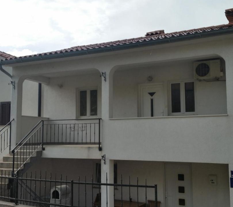 Photo of Buildings in Ripenda Verbanci