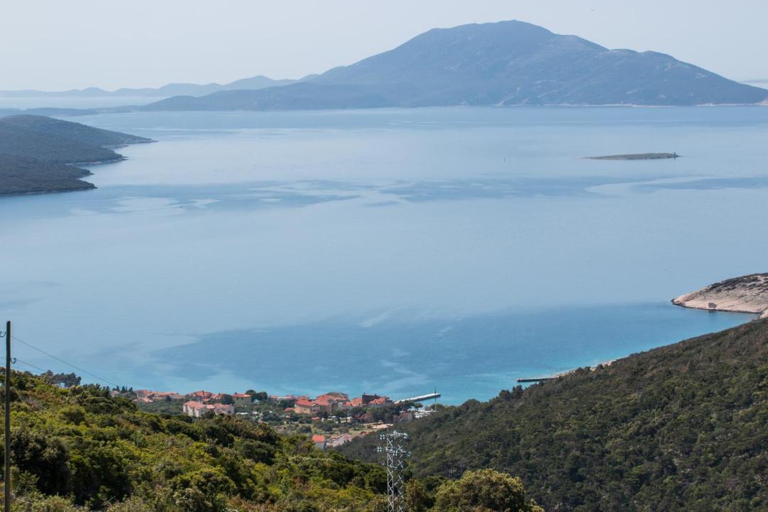 Photo of Others in Cres