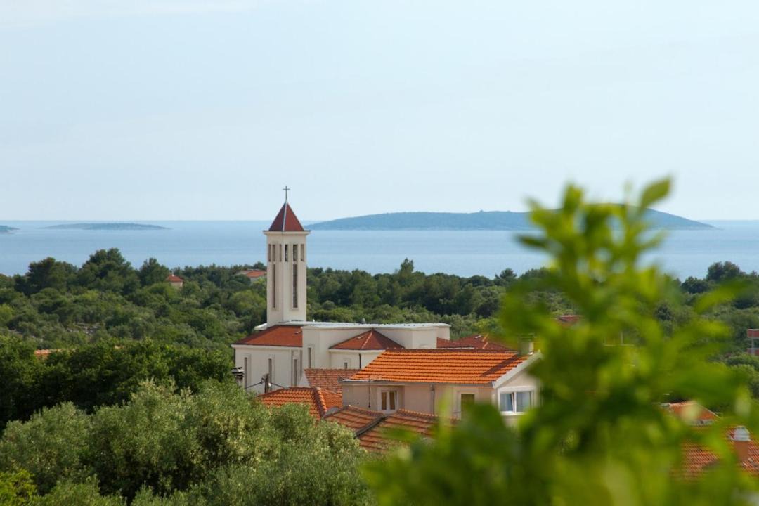 Photo of Others in Businci
