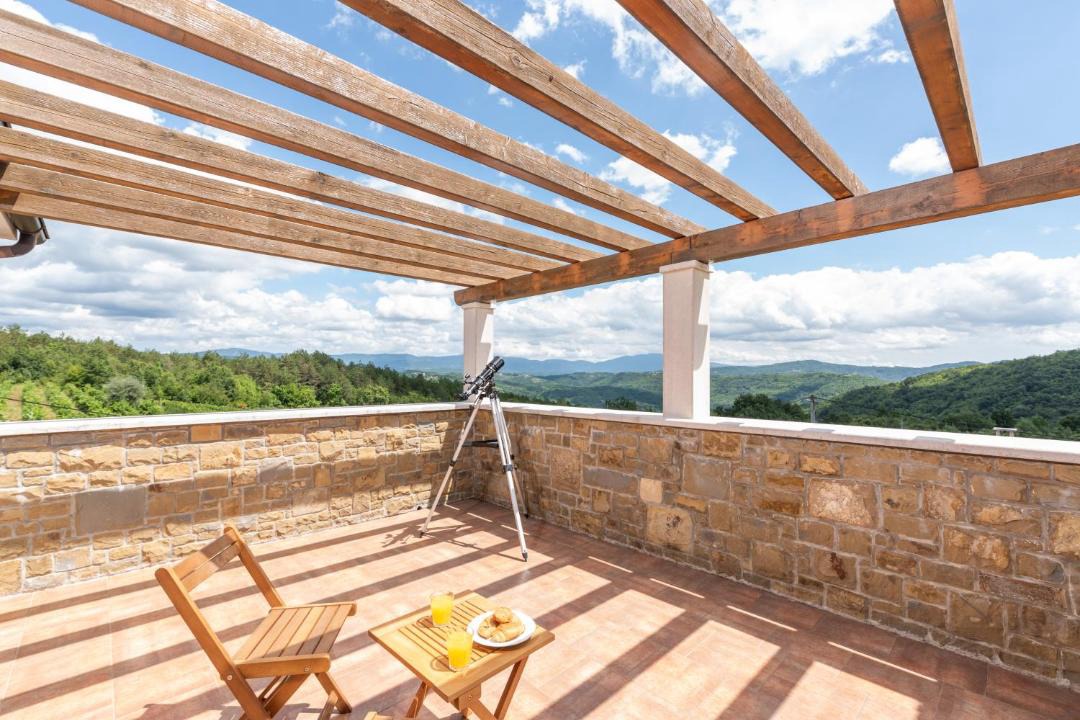 Photo of Patio Balcony in Buzet