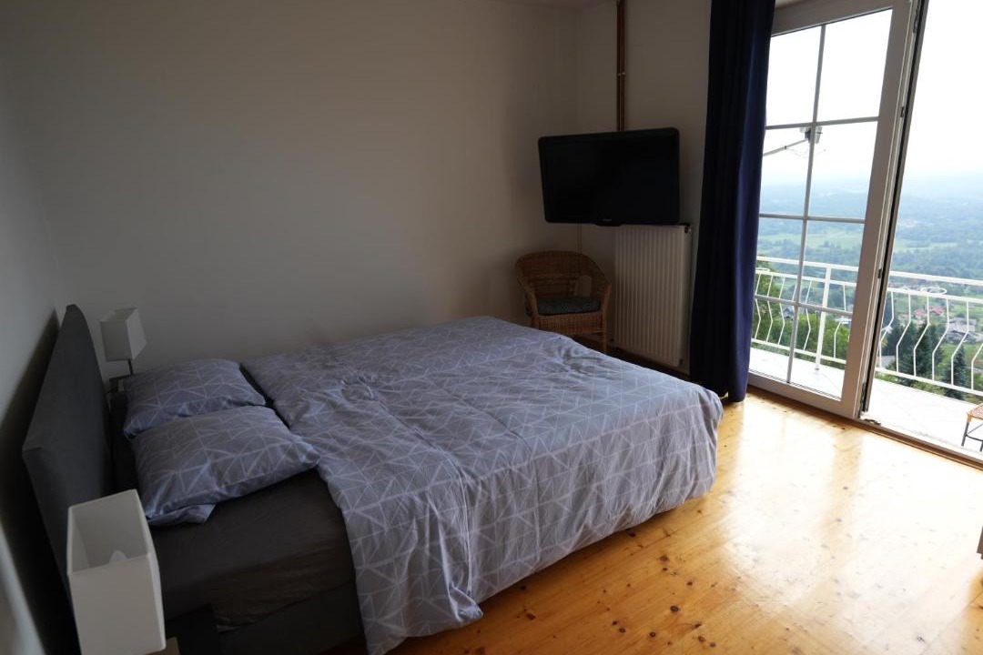 Photo of Bedroom in Semic