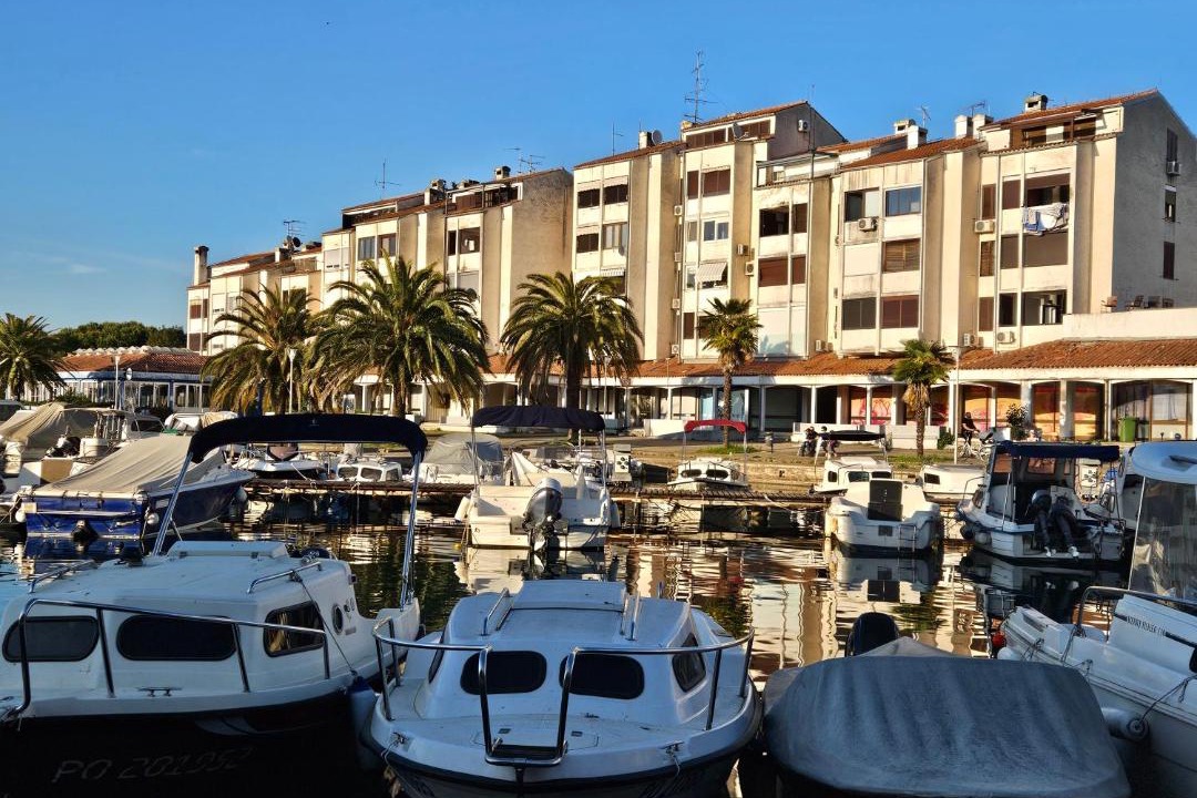 Photo of Others in Cervar Porat