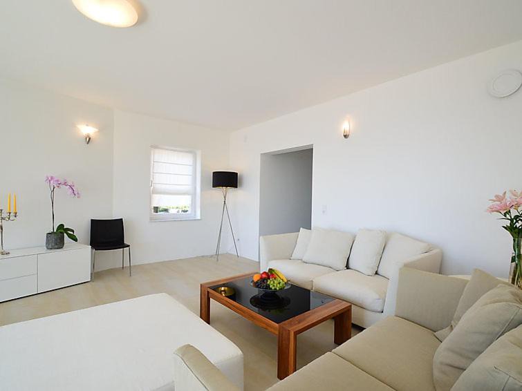 Photo of Livingroom in Rubesi