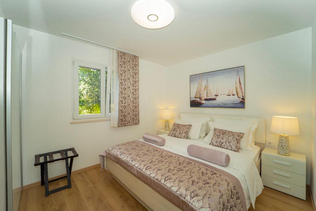 Photo of Bedroom in Potirna