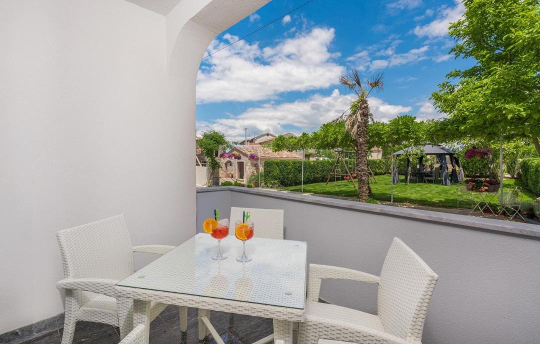 Photo of Patio Balcony in Selina