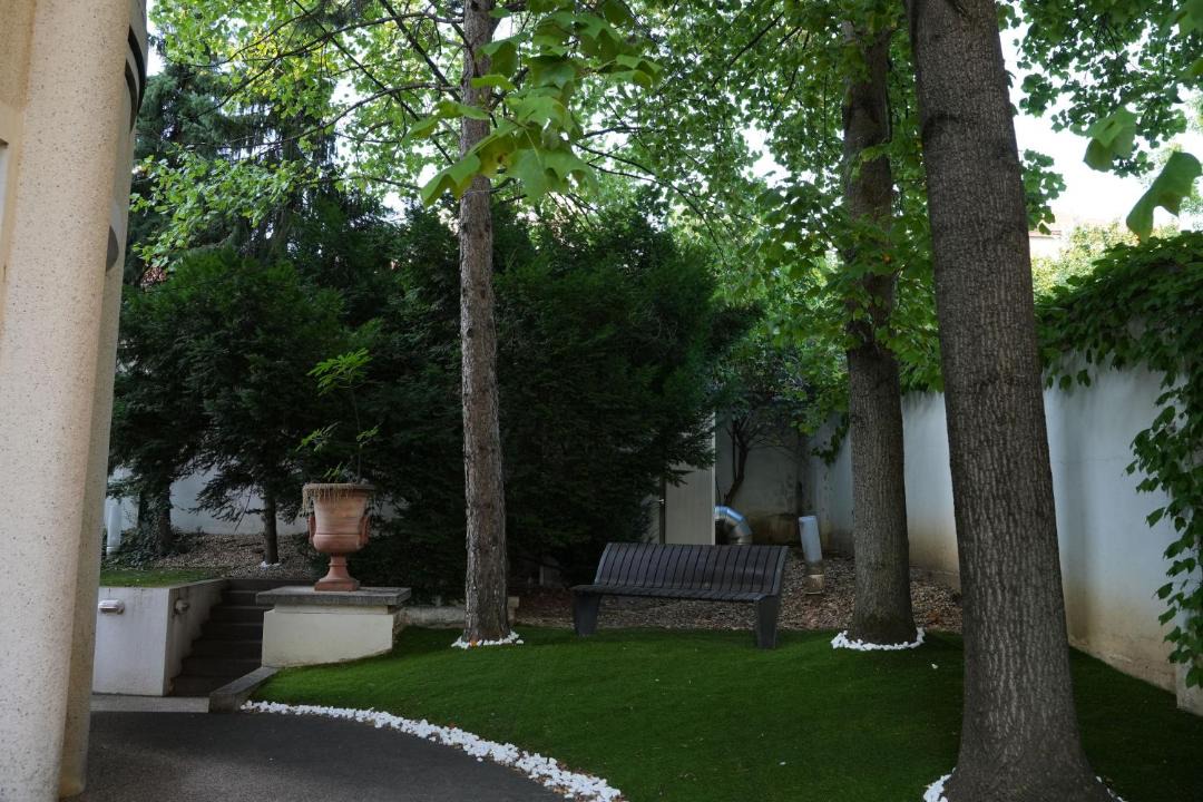 Photo of Others in Dedinje