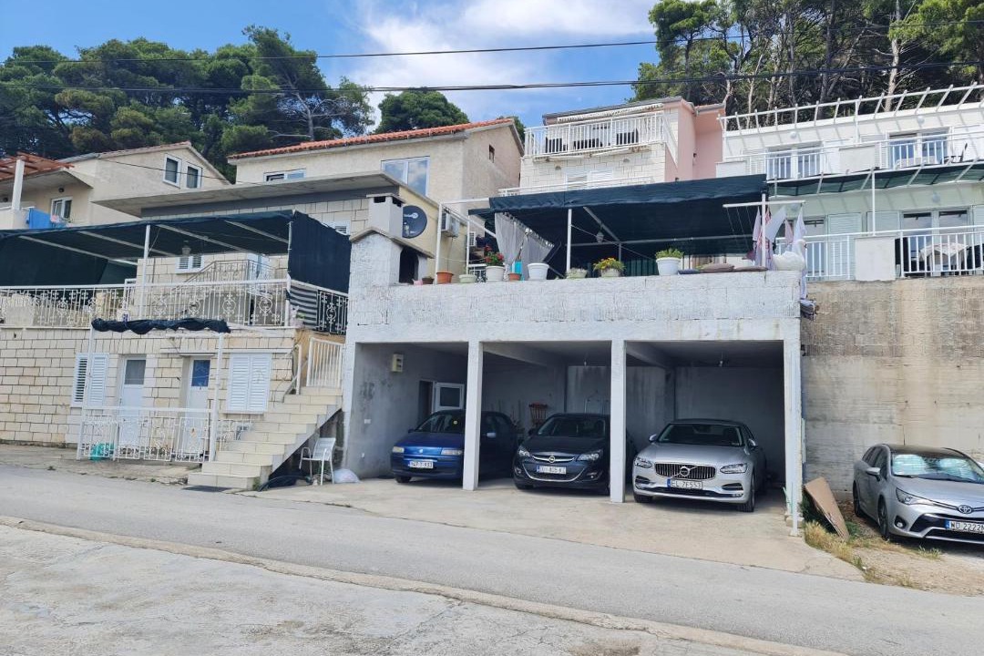 Photo of Buildings in Saplunara