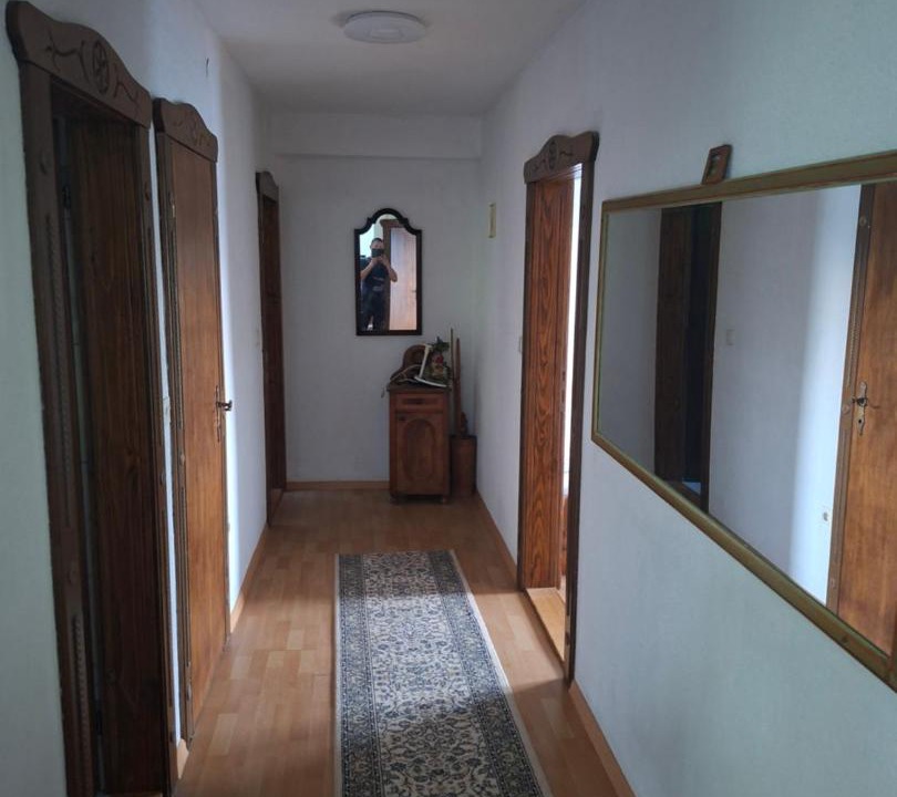Photo of Others in Hadzici
