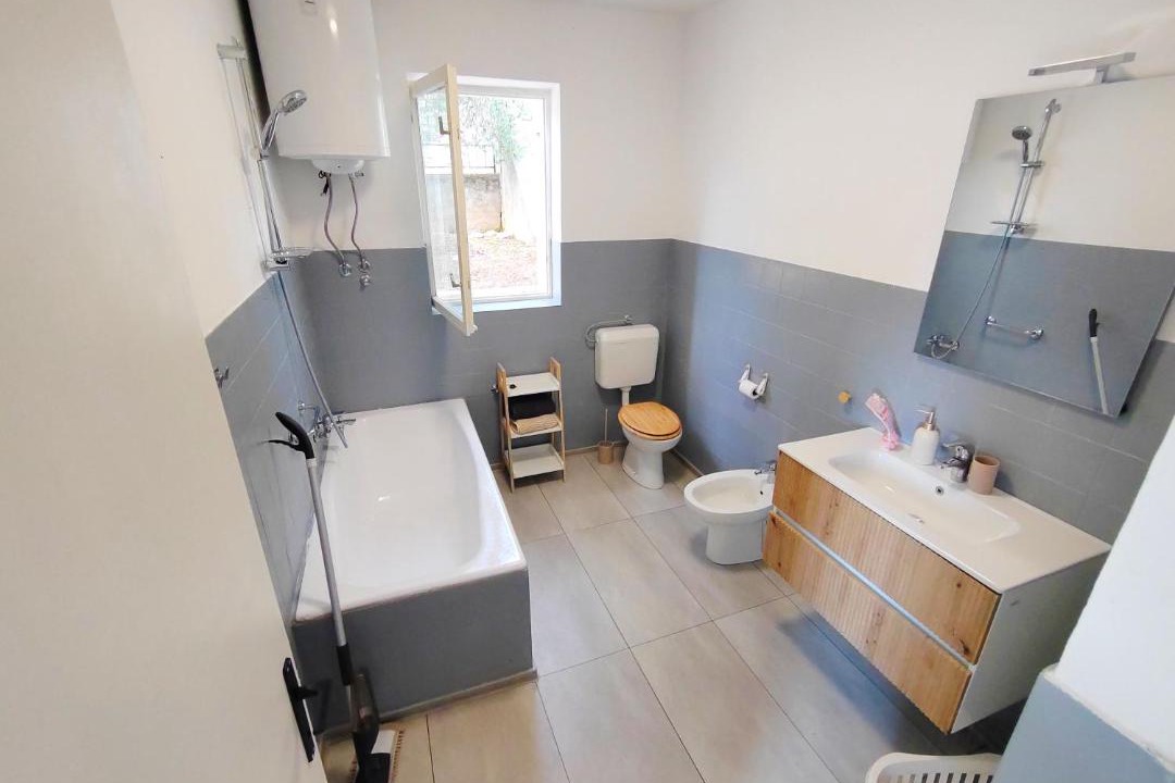 Photo of Bathroom in Lun
