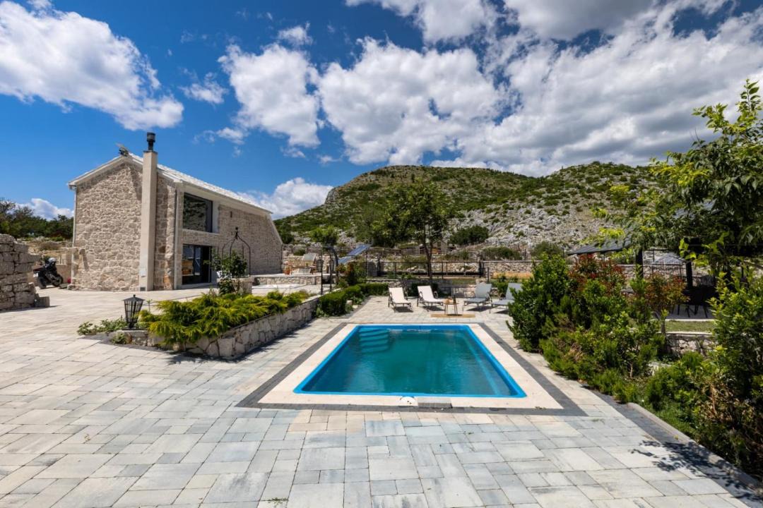 Photo of Others in Podgora