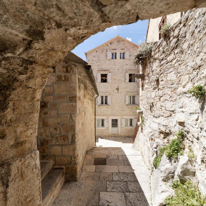 Photo of Others in Omis