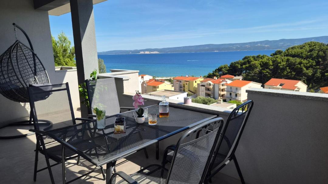 Photo of Others in Omis
