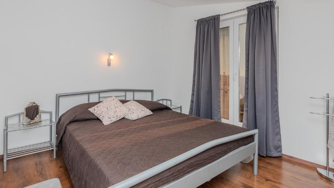 Photo of Bedroom in Tribunj