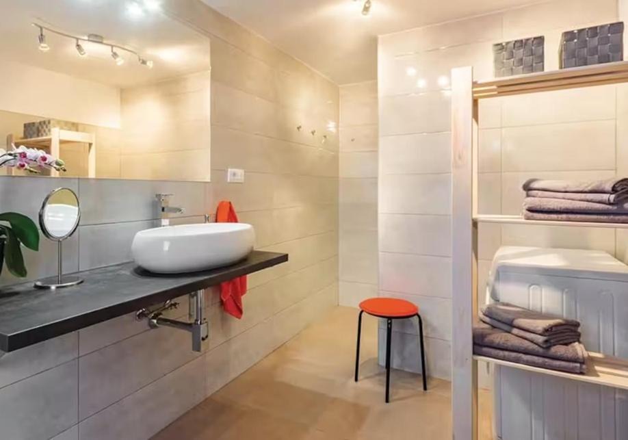 Photo of Bathroom in Kavran