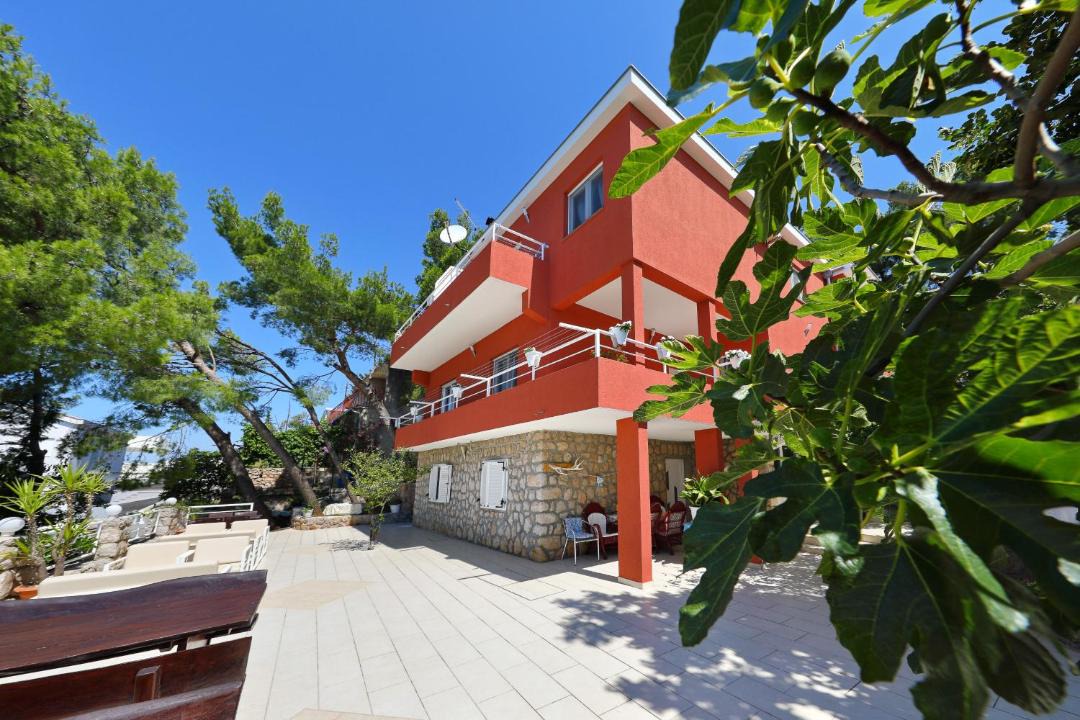 Photo of Others in Starigrad