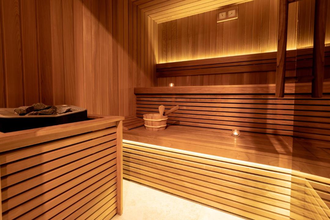 Photo of Others in Duce