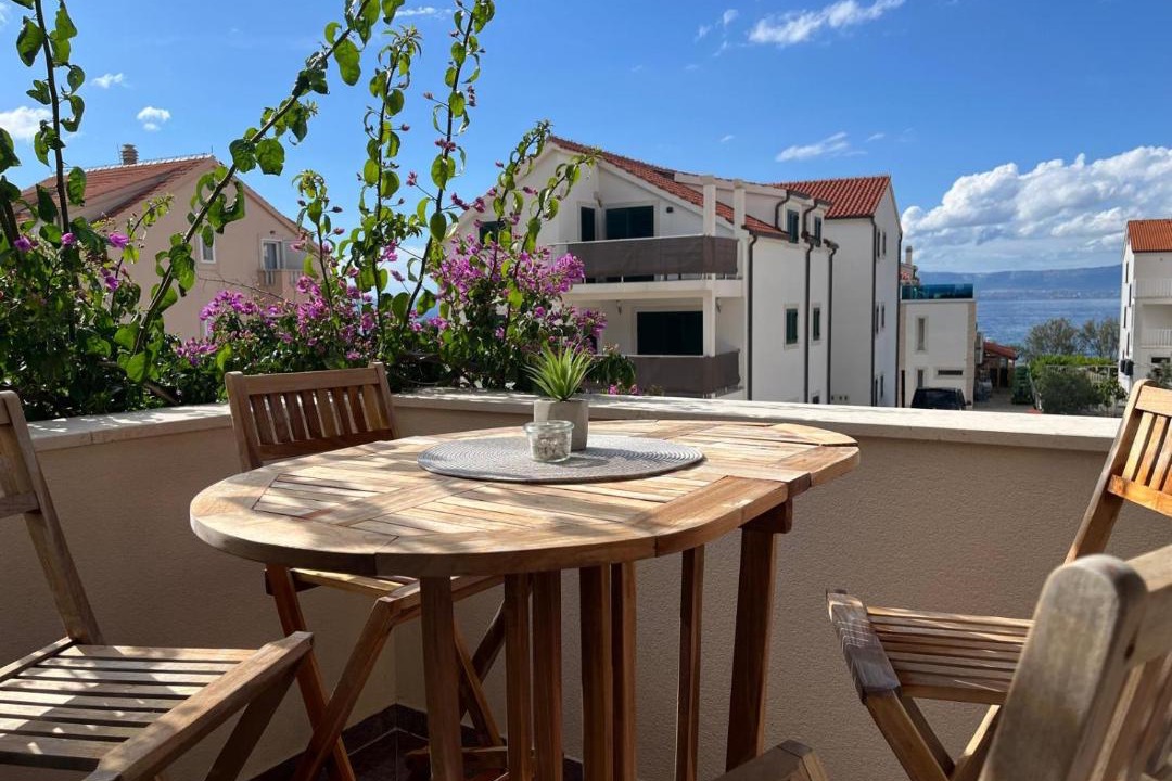 Photo of Patio Balcony in Mirce